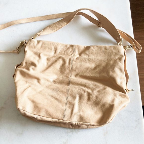 Elliott Lucca natural leather tan saddle shoulder bag / purse / crossbody bag - Picture 4 of 16